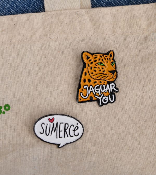 Pin Jaguar You - Imagen 4